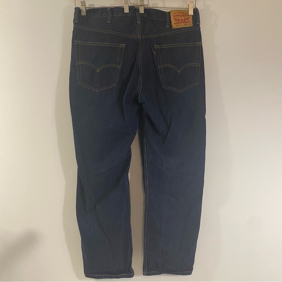 550 Levi’s Relax Fit Men’s Dark Wash Jeans Size 38x30 - Picture 2 of 5